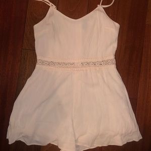 Cream romper